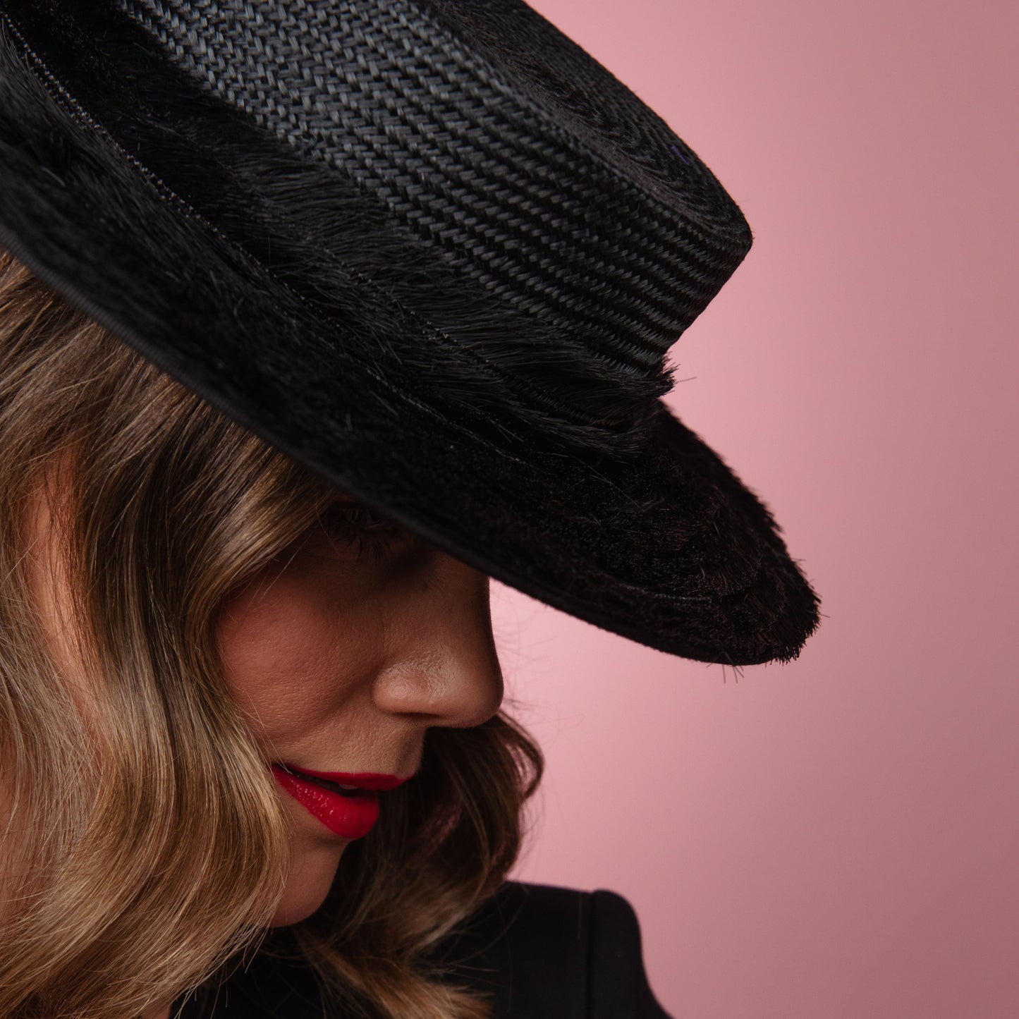 Alexandra Boater in Black Straw with Textured Brim Spring Racewear Headpiece