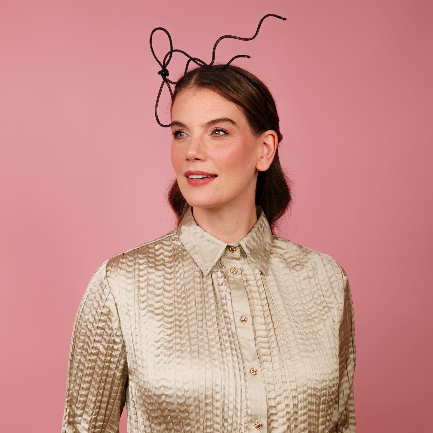 Luna Floating Crinoline Bow Headband Black