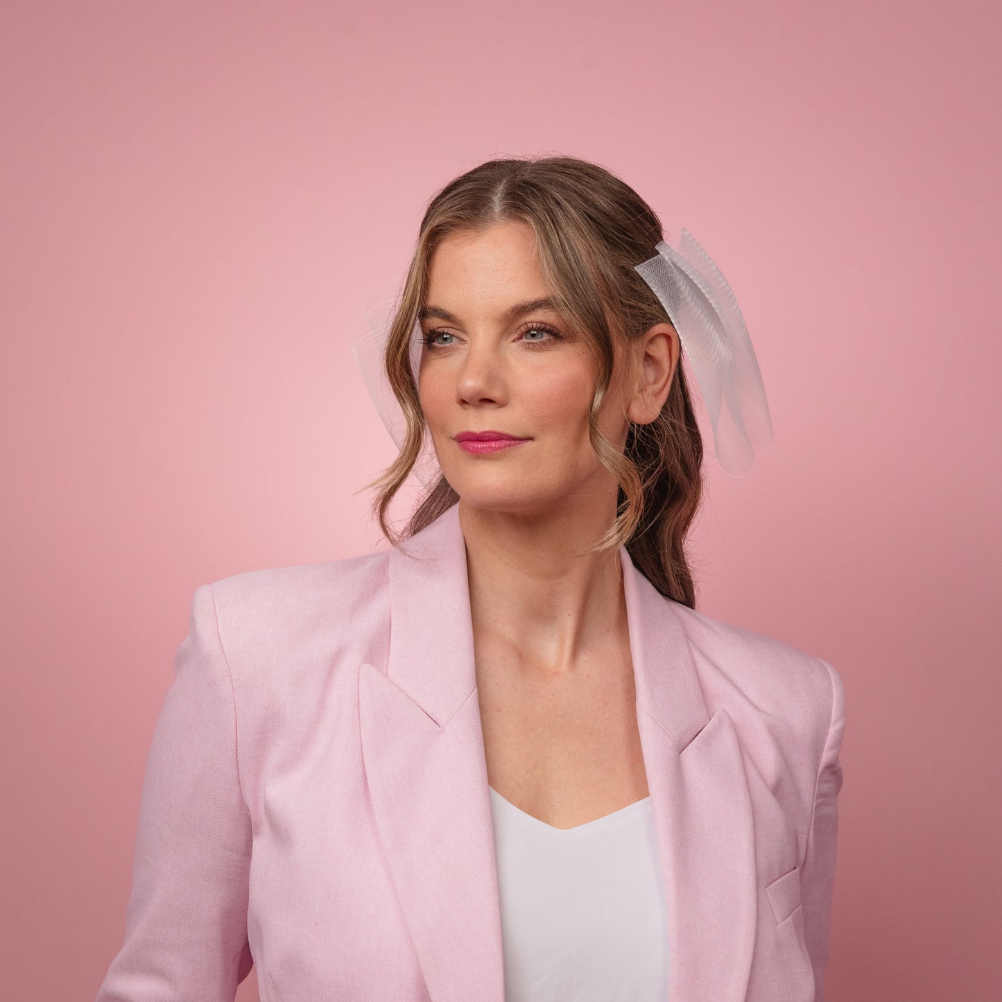 Margot back of the head white crinoline bow with comb Spring Racewear Headpiece