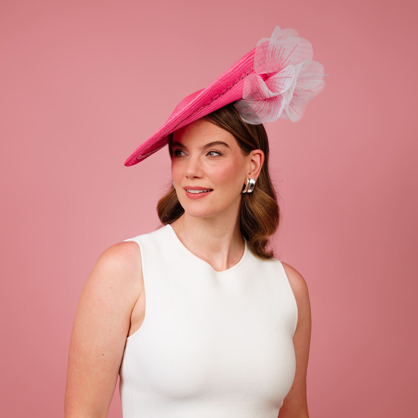 Monique Saucer in Textured Straw Poppy Flower Trim in Candy Pink and White