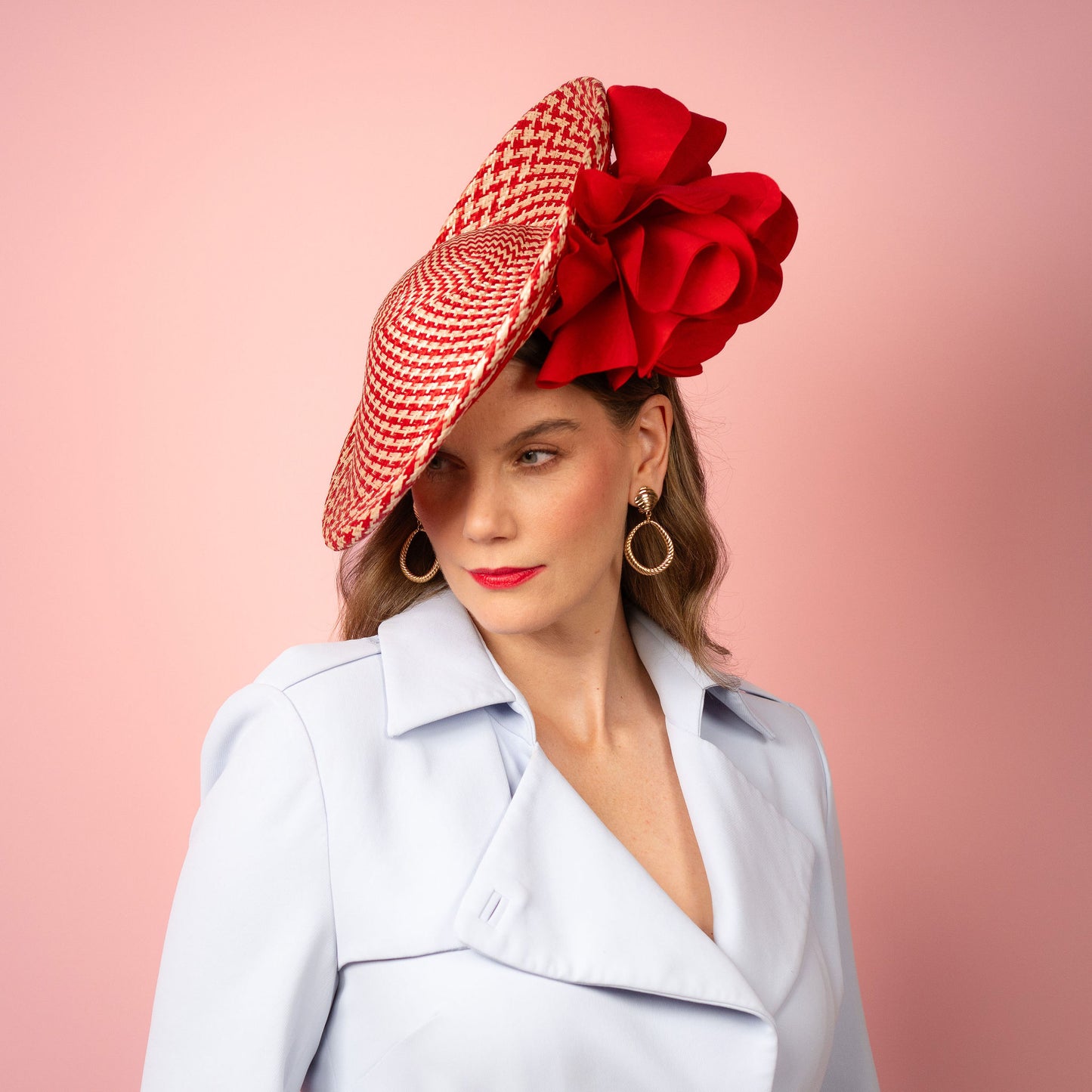 Monique Saucer in Textured Straw Silk Poppy Flower Trim in Red and White Spring Racewear Headpiece