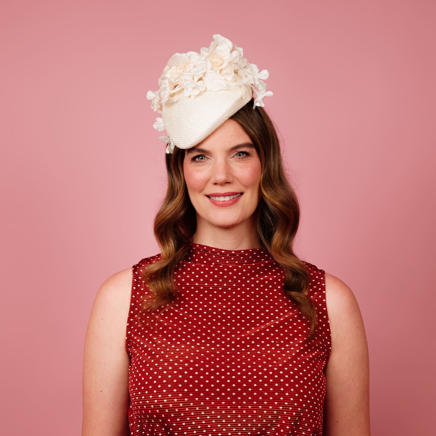Seline straw beret with silk flowers in ivory