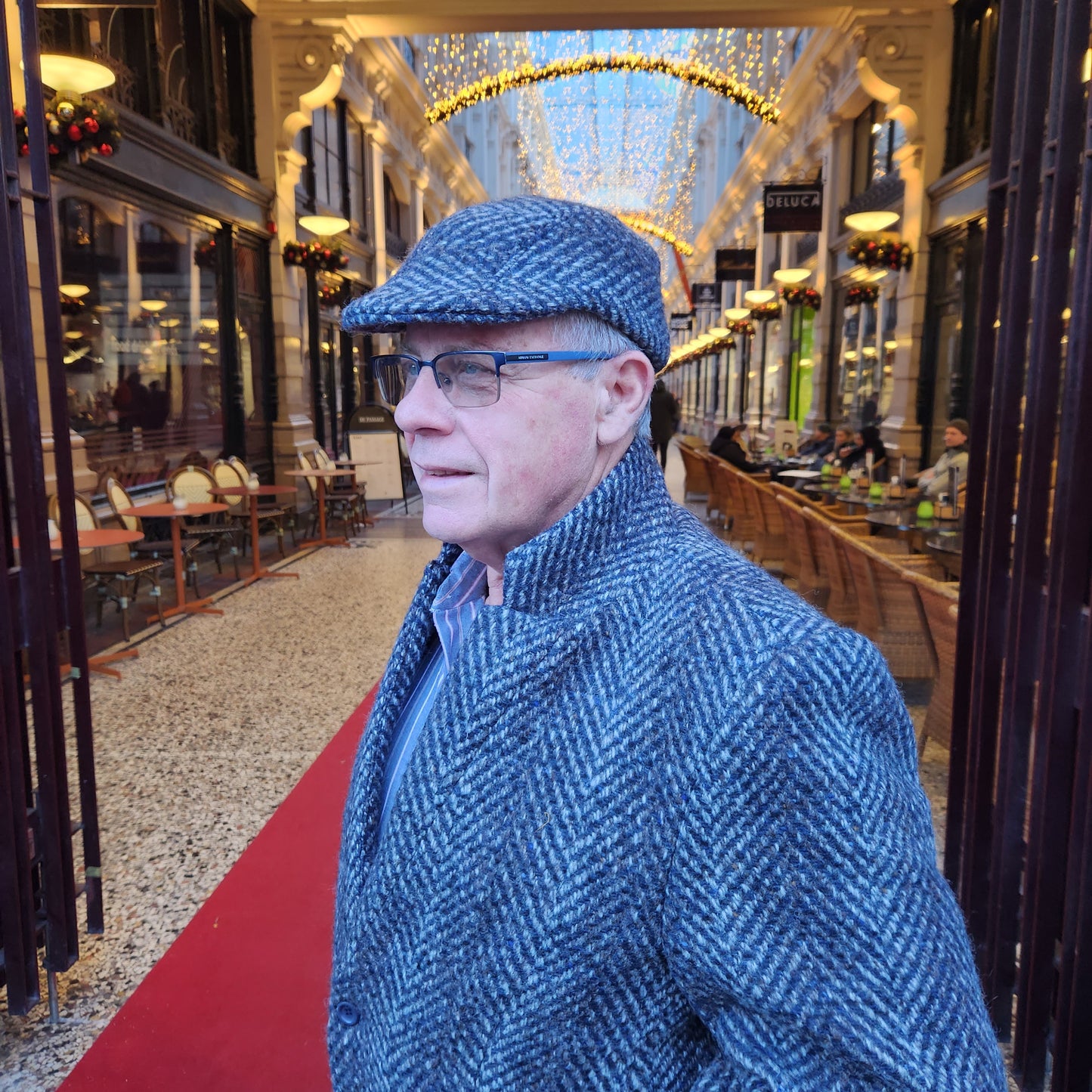 Custom men's fabric flat cap